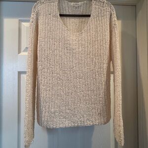 Blu Pepper Cream V-Neck Sweater